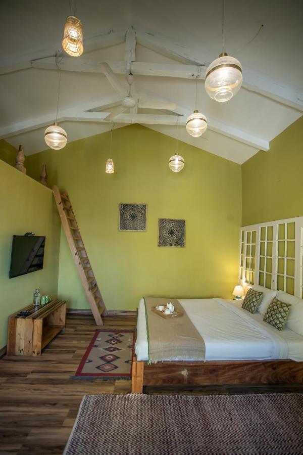 Seclude Mussoorie Hotel Kültér fotó